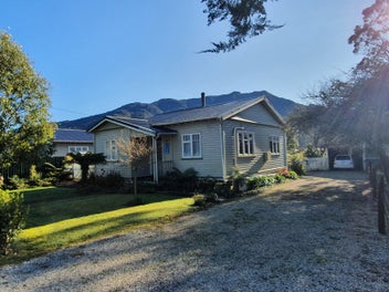 1401 Main Road, Stillwater, Greymouth