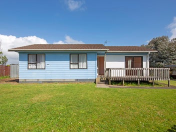 2/39 Taitimu Drive, Weymouth, Auckland