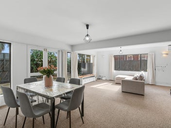 1/8 Cottesmore Close, Burnside, Christchurch