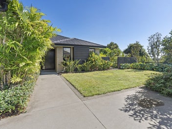 5 Cessna Lane, Glen Avon, New Plymouth