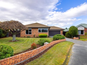 7 Mull Place, Broomfield, Christchurch