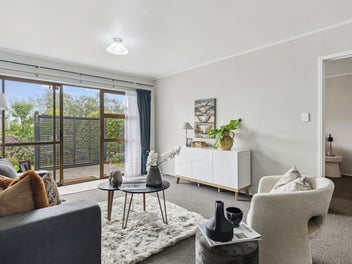 2/14 Menary Street, Papakura, Auckland