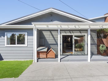53 Ngamotu Road, Moturoa, New Plymouth