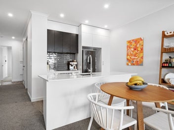 6/1 Genevieve Lane, Hobsonville, Auckland