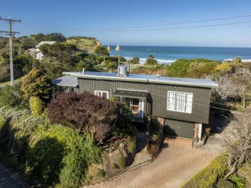 12 Harris Street, Karitane, Waikouaiti