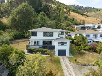 682 Atawhai Crescent, Atawhai, Nelson