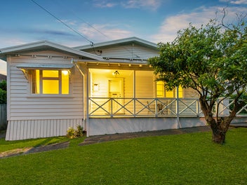 18 Western Springs Road, Morningside, Auckland