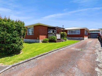 8 Kennedy Place, Merrilands, New Plymouth