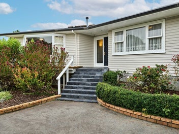 32 Wai-Iti Crescent, Woburn, Lower Hutt