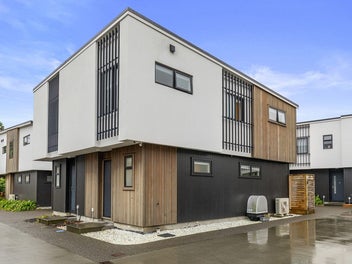 4/338 Oxford Terrace, Avalon, Lower Hutt