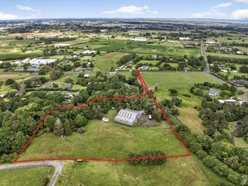 469 Drury Hills Road, Drury, Drury