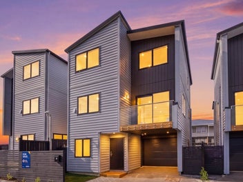 75 McFadzean Drive, Blockhouse Bay, Auckland
