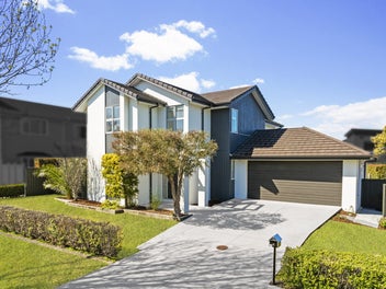 6 Fountain AVEnue, Karaka, Papakura