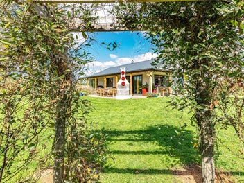 394 Kaiwhaiki Road, Kaiwhaiki, Whanganui