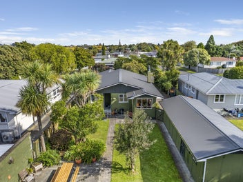 27 Waterloo Crescent, Hokowhitu, Palmerston North