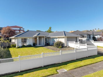 12 Woodgers Way, Somerville, Auckland