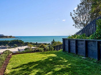 9 Mana View Road, Paremata, Porirua