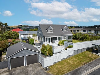 19 Cambrian Street, Churton Park, Wellington
