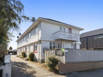 2/403 Gloucester Street, Linwood, Christchurch