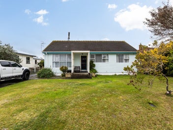 702 Anson Street, Mayfair, Hastings