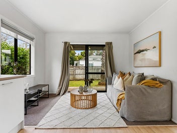 9 Ivy Place, Birkdale, Auckland