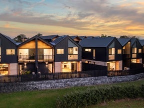 9/51 Taipari Road, Te Atatu Peninsula, Auckland