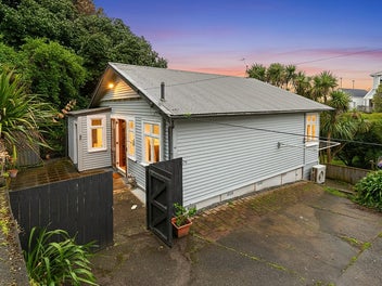 28 Brixham Way, Newtown, Wellington