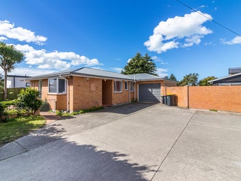 2-26/26 Burwood Road, Burwood, Christchurch