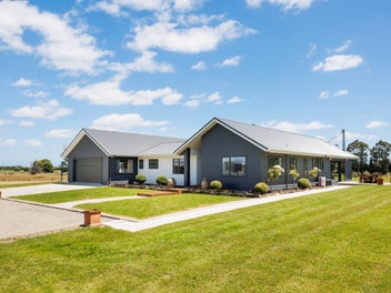 192 Te Ngaio Road, Bunnythorpe, Palmerston North