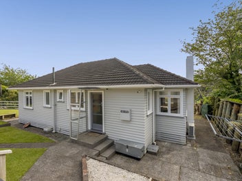 16A Ridd Street, Lynmouth, New Plymouth
