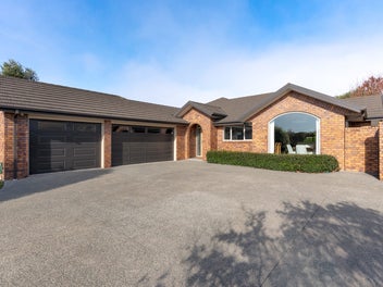 8 Saddleback Green, Halswell, Christchurch