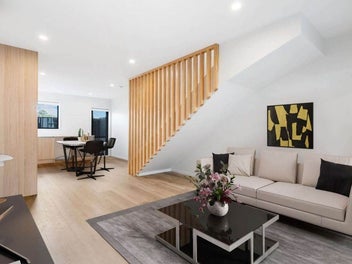 7/506 Glenfield Road, Bayview, Auckland