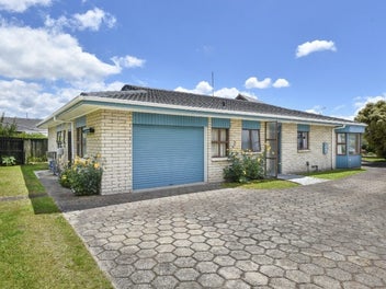8 Carnot Street, Glenholme, Rotorua