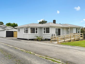 11 Dinsdale Road, Dinsdale, Hamilton