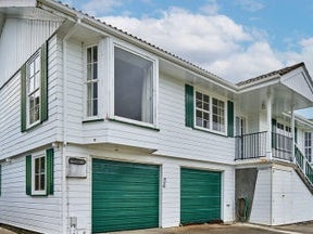 17 Annan Grove, Papakowhai, Porirua