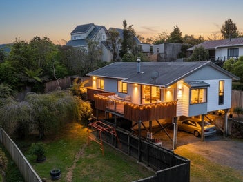 6 Serenity Grove, Maoribank, Upper Hutt