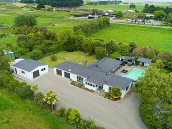 96 Pyke Road, Rangiotu, Palmerston North