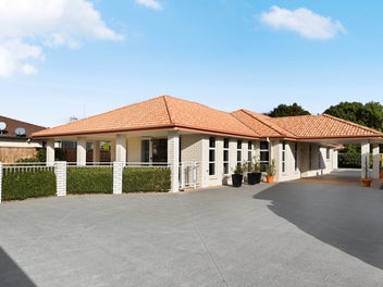 7 Langdale Court, Huntington, Hamilton