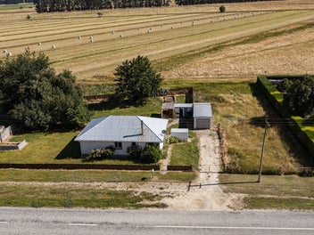 1198 Ardgour Road, Tarras, Cromwell