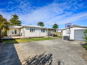 11 Ngaire Street, Longburn, Palmerston North