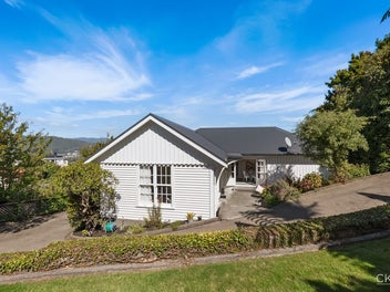 117A Normandale Road, Normandale, Lower Hutt