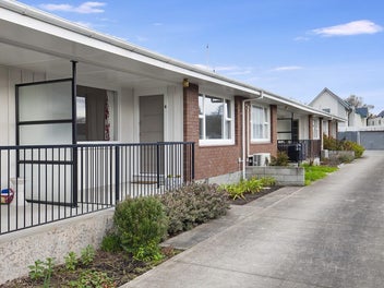 2/85 Hills Road, Edgeware, Christchurch