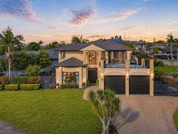 17 Ysabel Crescent, The Gardens, Auckland