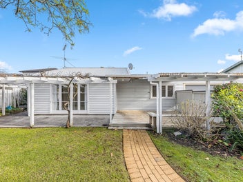 18A Haig Avenue, Mount Roskill, Auckland