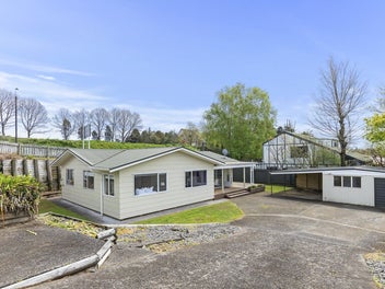 1 Branch Road, Welbourn, New Plymouth