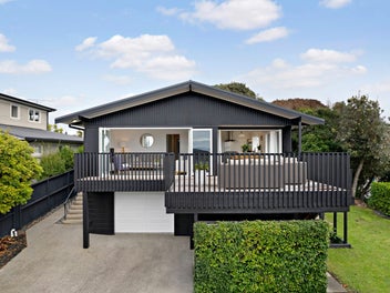 1 Kilduff Place, Mairangi Bay, Auckland