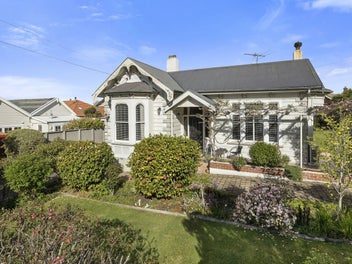 41 Sandringham Street, Saint Clair, Dunedin