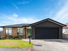 39 Bowes Crescent, Strathmore Park, Wellington