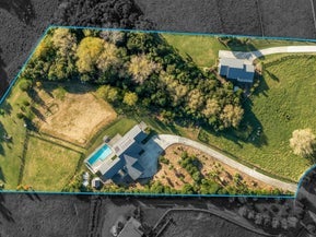 2 Charity Way, Stillwater, Silverdale