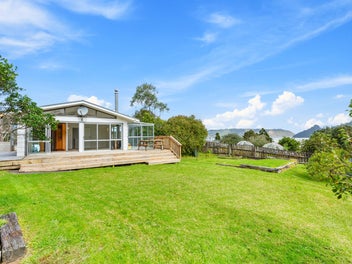 18 Upland Road, Huia, Auckland